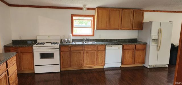 11005 E Wagner Road, Solsberry, IN 47459