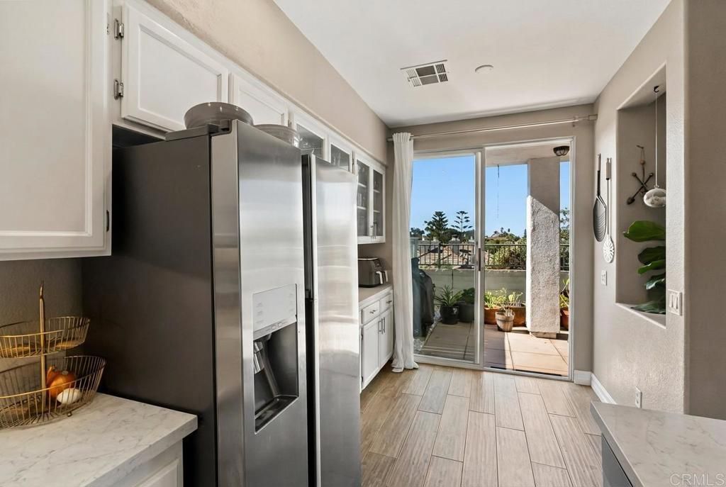 Image 15 of property listing at 537 Sweet Pea Place, Encinitas, CA 92024