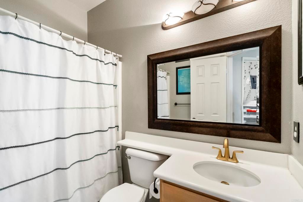 Image 30 of property listing at 537 Sweet Pea Place, Encinitas, CA 92024