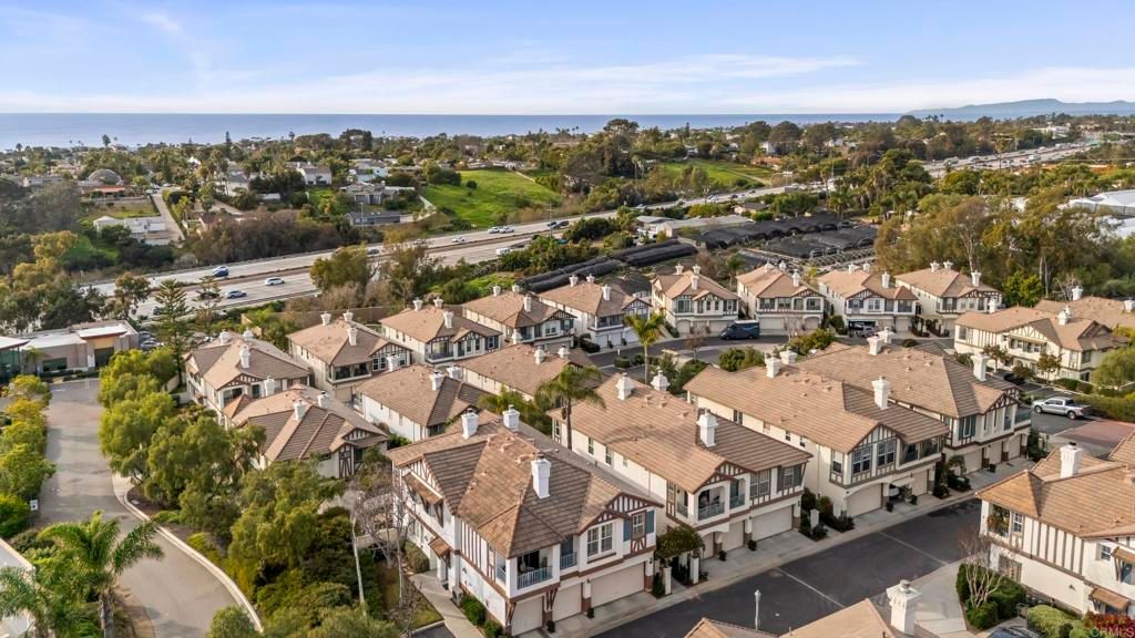 Image 39 of property listing at 537 Sweet Pea Place, Encinitas, CA 92024