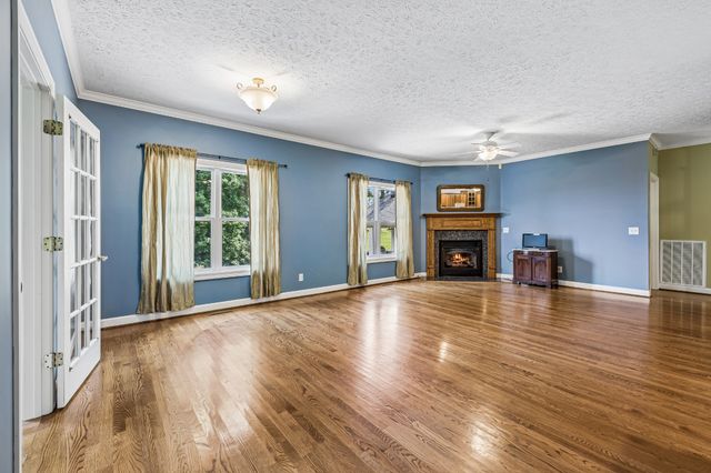 313 Bethlehem Rd, Lebanon, TN 37087