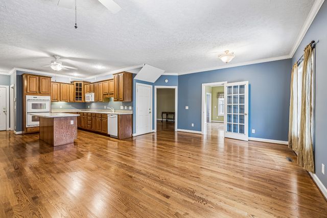313 Bethlehem Rd, Lebanon, TN 37087
