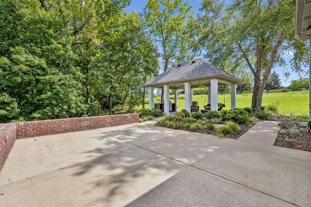 313 Bethlehem Rd, Lebanon, TN 37087