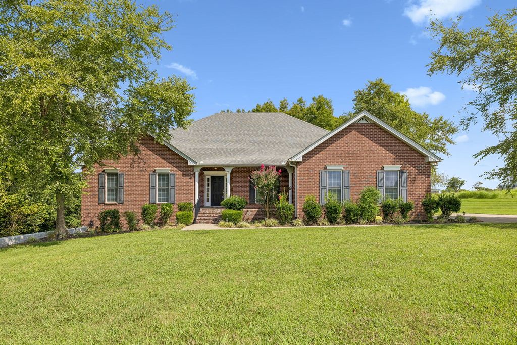 313 Bethlehem Rd, Lebanon, TN 37087