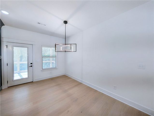 4 Bayloch Lane, Bella Vista, AR 72715