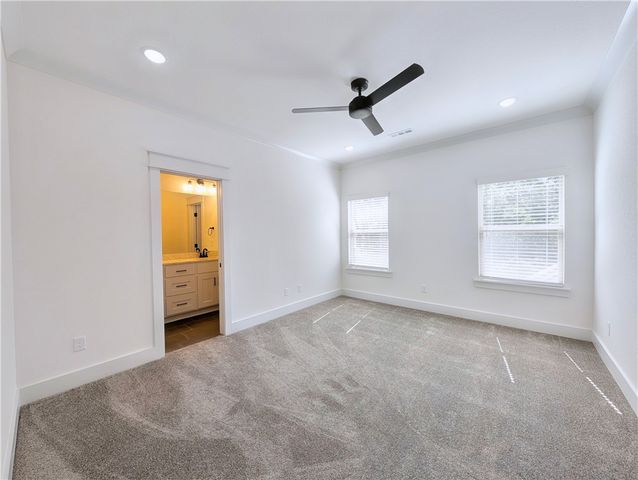 4 Bayloch Lane, Bella Vista, AR 72715