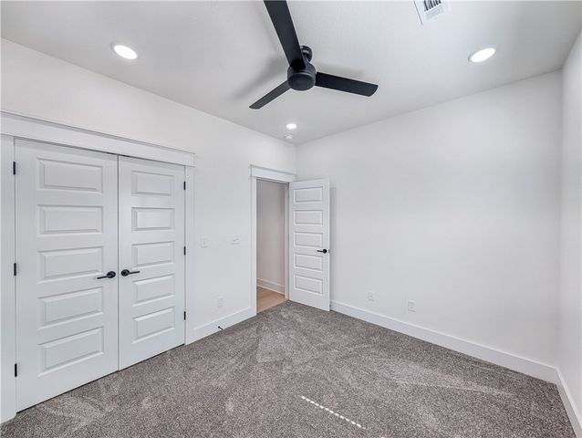 4 Bayloch Lane, Bella Vista, AR 72715