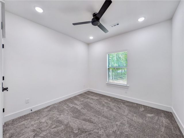 4 Bayloch Lane, Bella Vista, AR 72715