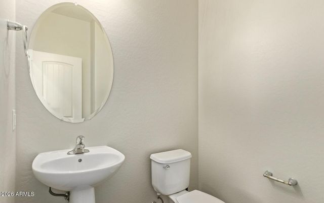 34564 N MIRANDESA Drive, San Tan Valley, AZ 85143