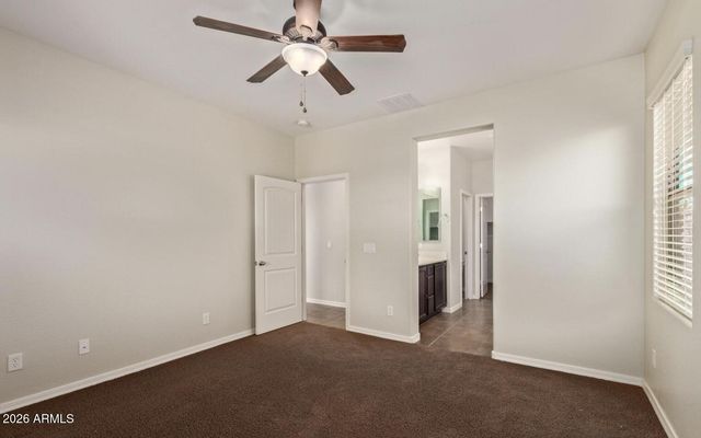 34564 N MIRANDESA Drive, San Tan Valley, AZ 85143