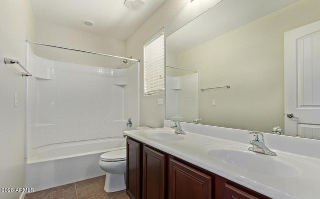34564 N MIRANDESA Drive, San Tan Valley, AZ 85143