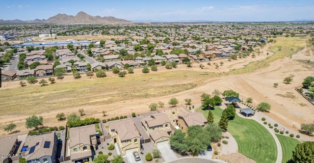 34564 N MIRANDESA Drive, San Tan Valley, AZ 85143