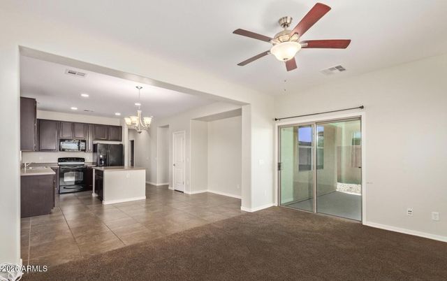 34564 N MIRANDESA Drive, San Tan Valley, AZ 85143