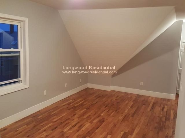 39 Pinckney St 3, Somerville, MA 02145