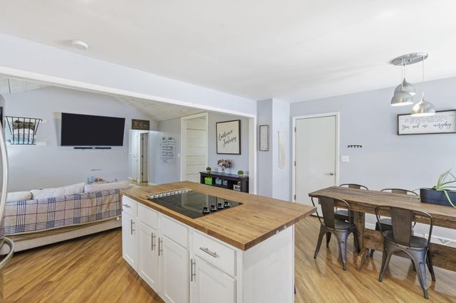 1815 N Marlan Avenue, Springfield, MO 65803