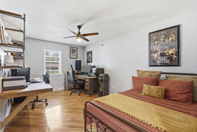 1815 N Marlan Avenue, Springfield, MO 65803