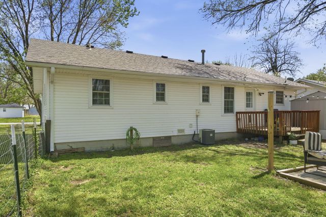 1815 N Marlan Avenue, Springfield, MO 65803