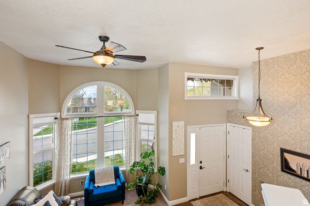 548 N 990 E, Pleasant Grove, UT 84062
