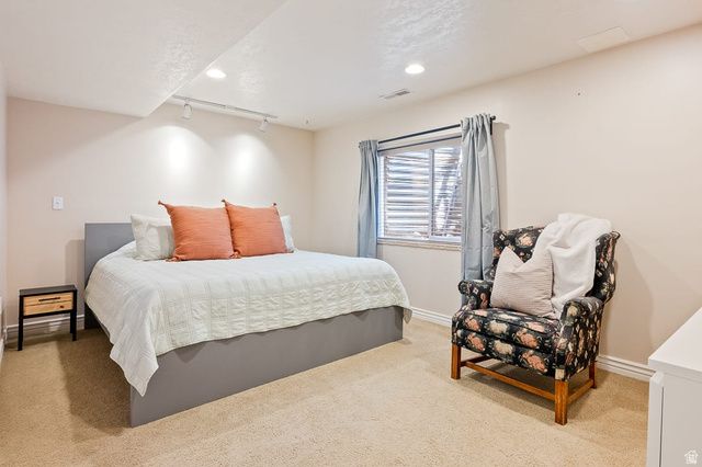 548 N 990 E, Pleasant Grove, UT 84062