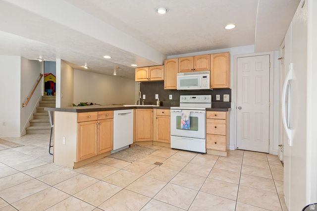 548 N 990 E, Pleasant Grove, UT 84062