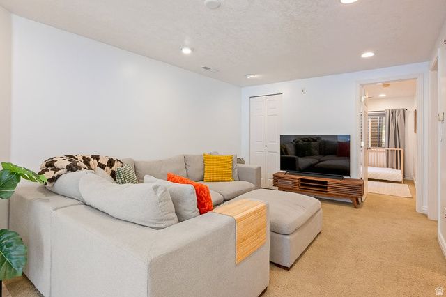 548 N 990 E, Pleasant Grove, UT 84062