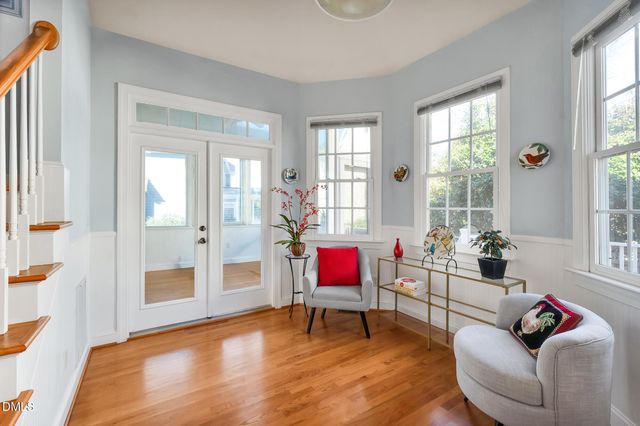 100 Maywood Way, Chapel Hill, NC 27516