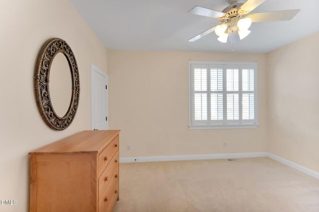 100 Maywood Way, Chapel Hill, NC 27516