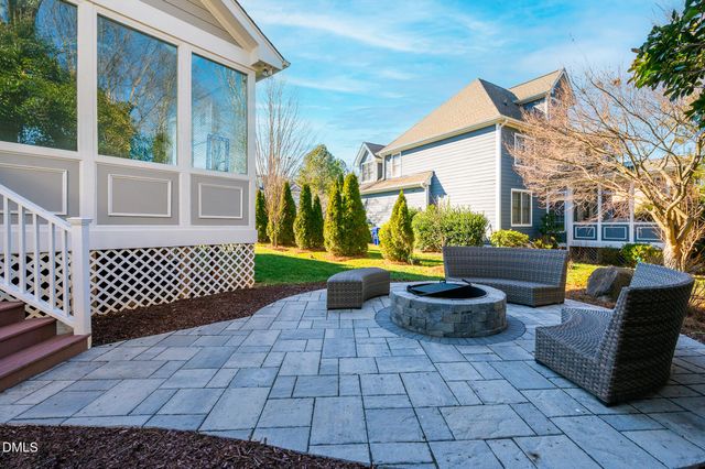 100 Maywood Way, Chapel Hill, NC 27516