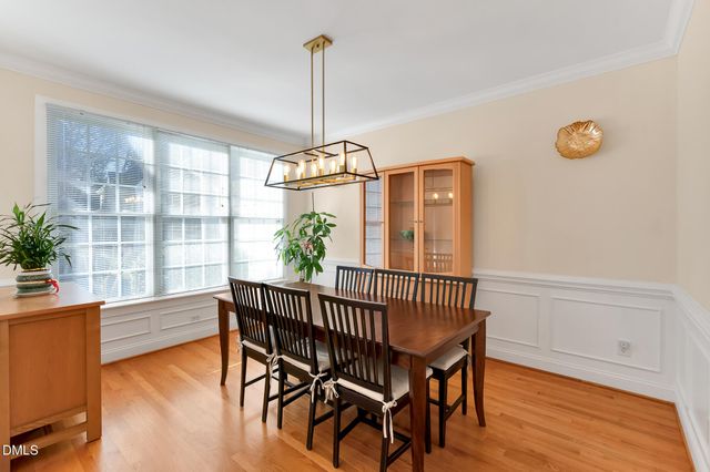 100 Maywood Way, Chapel Hill, NC 27516