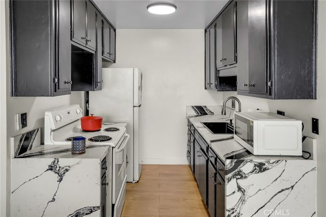 375 Atlantic Avenue 607, Long Beach, CA 90802