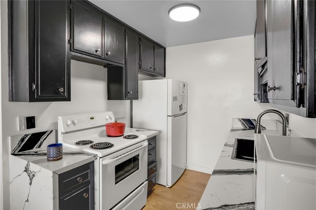 375 Atlantic Avenue 607, Long Beach, CA 90802