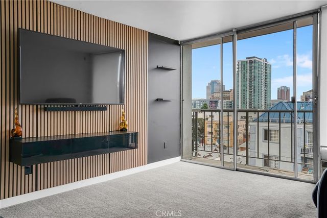 375 Atlantic Avenue 607, Long Beach, CA 90802