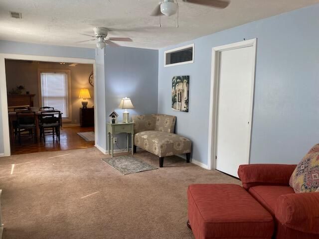 513 E Richardson Avenue, Summerville, SC 29485