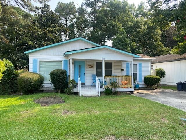 513 E Richardson Avenue, Summerville, SC 29485