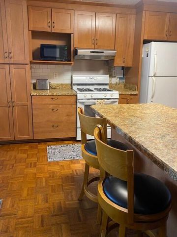 513 E Richardson Avenue, Summerville, SC 29485