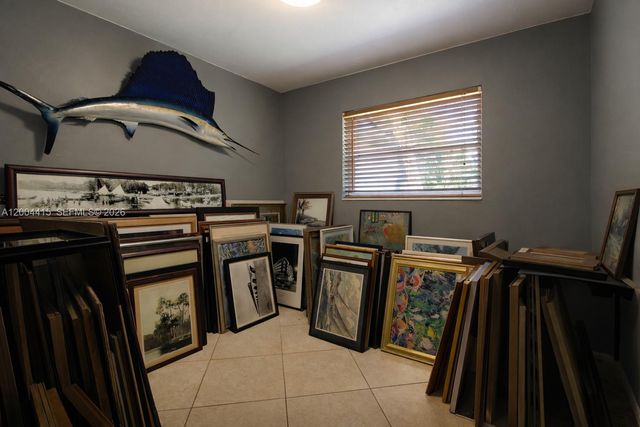 2048 SW 27th Avenue, Fort Lauderdale, FL 33312