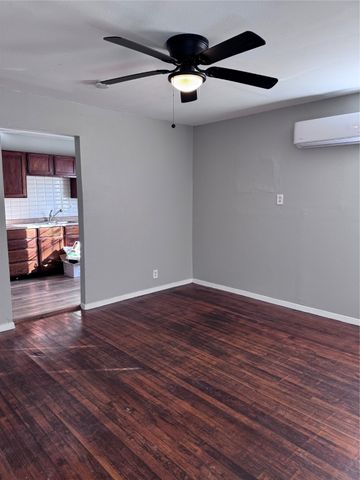 706 N Tennessee Street, Mckinney, TX 75069