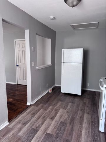 706 N Tennessee Street, Mckinney, TX 75069