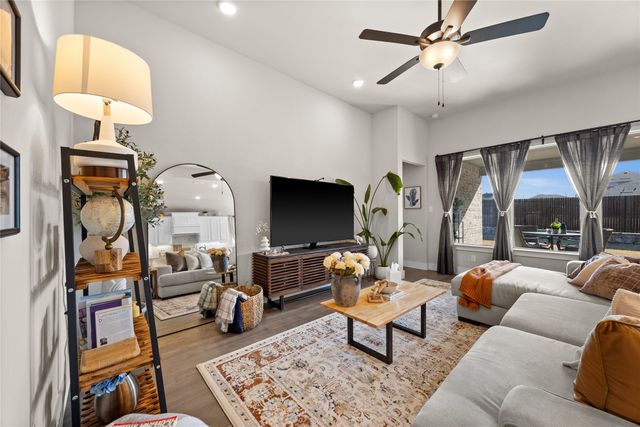 2516 Briarbrook Drive, Denton, TX 76207