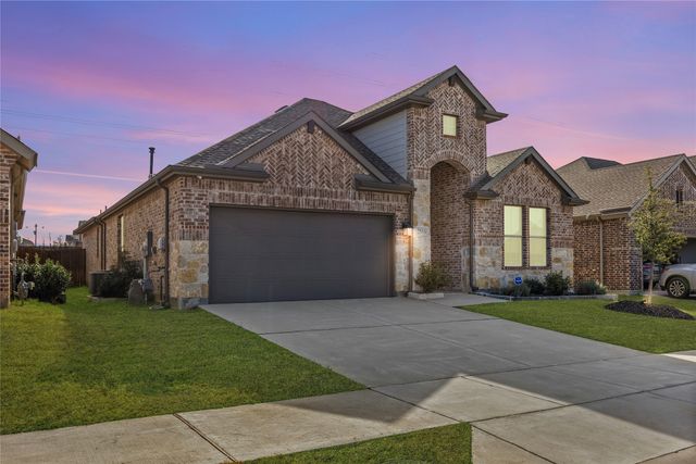 2516 Briarbrook Drive, Denton, TX 76207