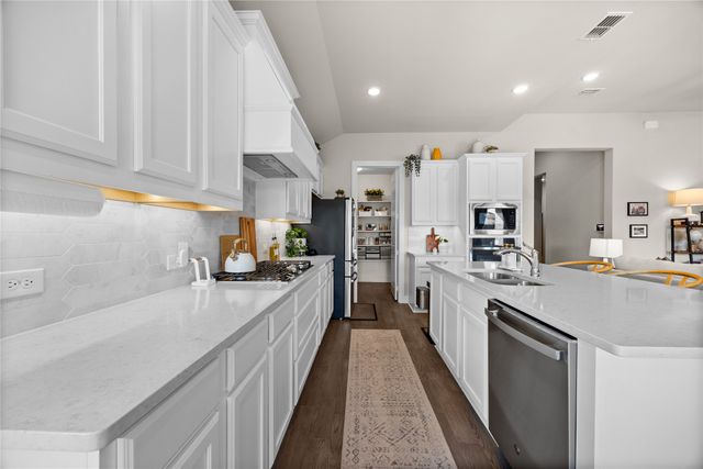 2516 Briarbrook Drive, Denton, TX 76207