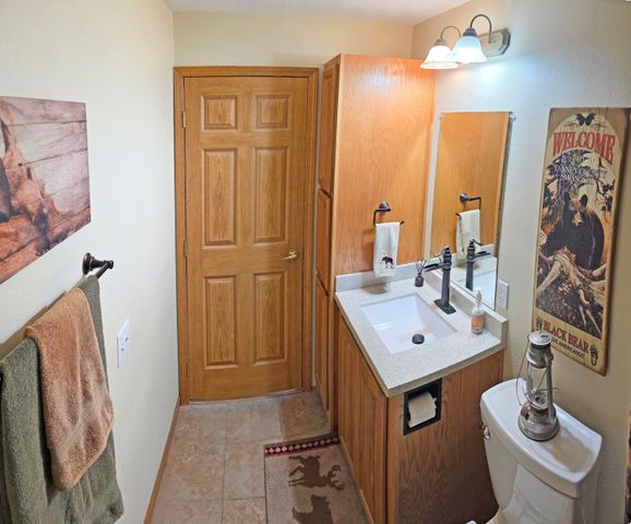 235 Iowa Colony Road, Hollister, MO 65672