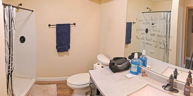 235 Iowa Colony Road, Hollister, MO 65672