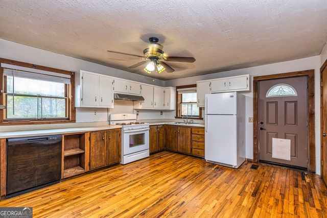 7483 Highway 54, Sharpsburg, GA 30277