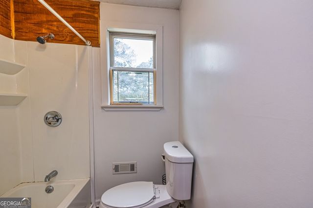 7483 Highway 54, Sharpsburg, GA 30277