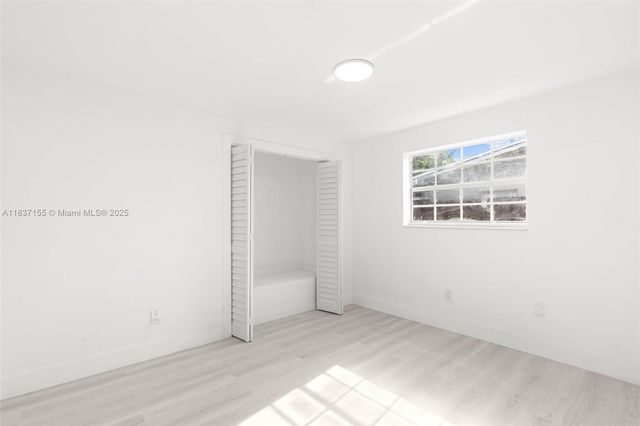 6091 NW 19th St, Sunrise, FL 33313