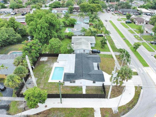 6091 NW 19th St, Sunrise, FL 33313