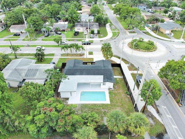 6091 NW 19th St, Sunrise, FL 33313