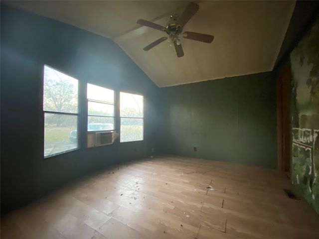 920 Vz County Road 3504, Wills Point, TX 75169