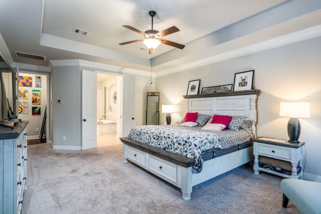 10410 Southern Hawker, Conroe, TX 77385